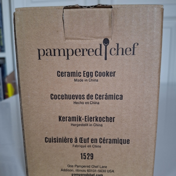 Pampered Chef Ceramic Egg Cooker - Picture 3 of 3